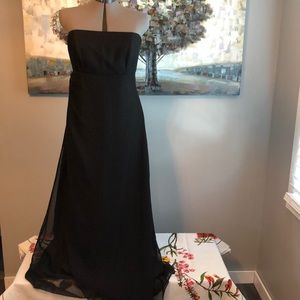 Black strapless floor length (I’m 5”8) unaltered formal gown size 12
